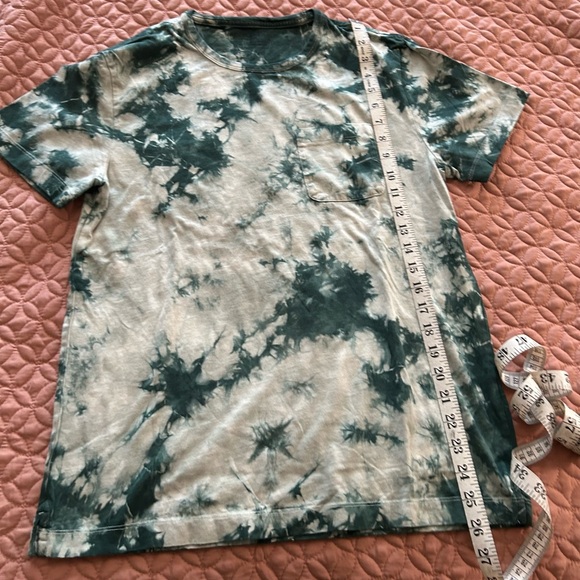 Banana Republic T-Shirt - Picture 2 of 6